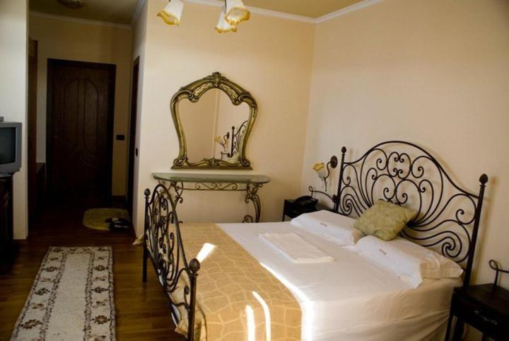 Park Ashik Otel Ljaknasi Dış mekan fotoğraf