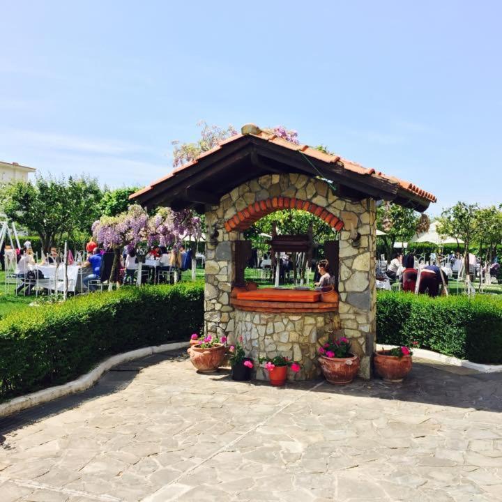 Park Ashik Otel Ljaknasi Dış mekan fotoğraf