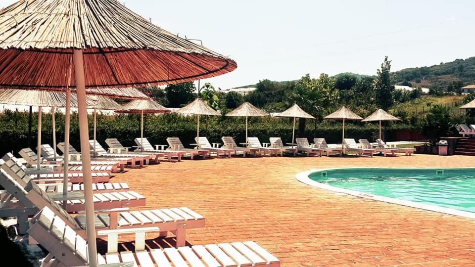 Park Ashik Otel Ljaknasi Dış mekan fotoğraf